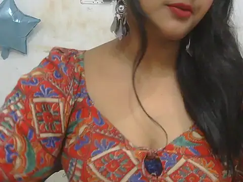 POOJA 199 online show from February 1, 9:19 am