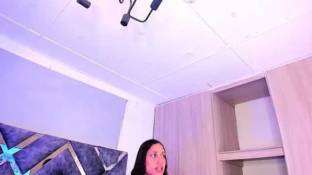 candice777 online show from October 13, 1:47 pm