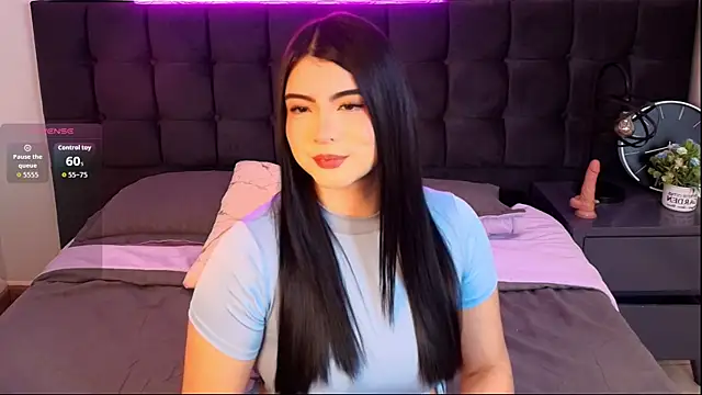 Sweety Nicole  online show from December 18, 5:45 am