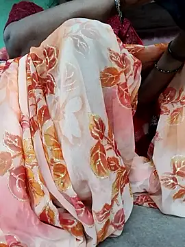 Falguni Desai online show from November 18, 1:28 am