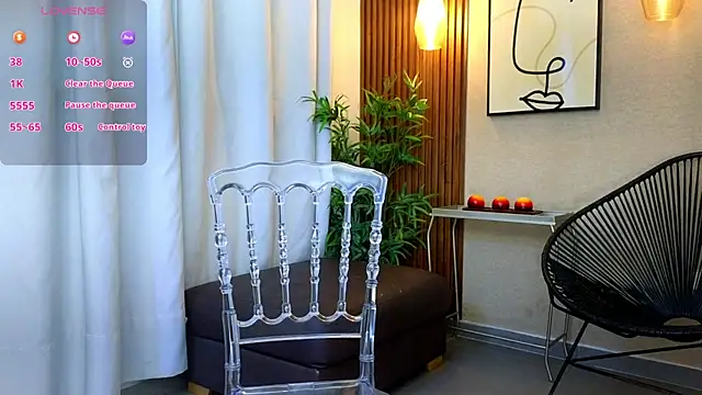 Lia Mar  online show from November 15, 6:20 pm