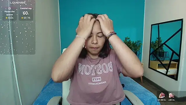 Louisa  clare online show from December 4, 2:58 am