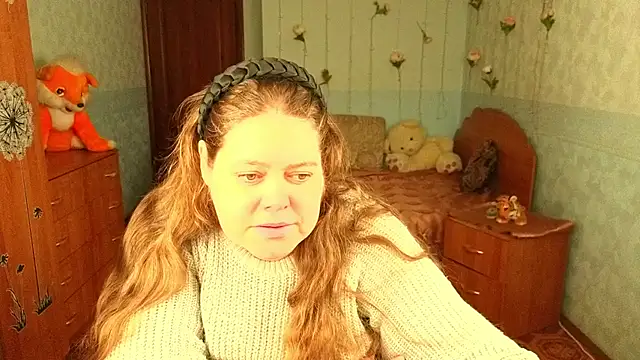 Audrey Aura online show from December 15, 6:18 am