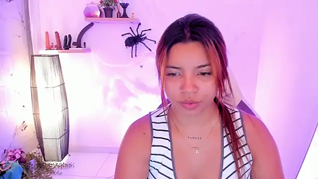 scarlett enjoy1 online show from October 22, 1:38 pm