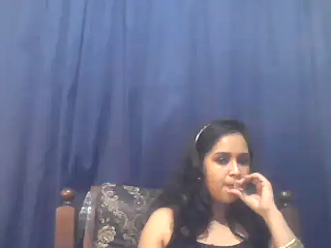 cute indianxo online show from October 29, 7:05 pm