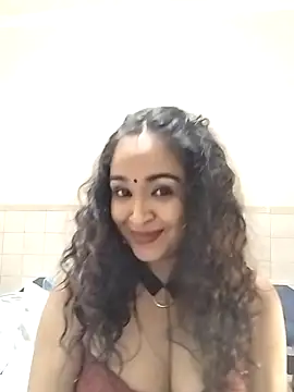 cute indianxo online show from February 13, 6:20 pm