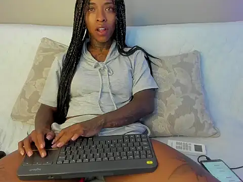 Pauline Fox online show from September 22, 2:43 am