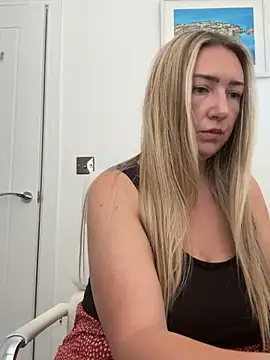 KatrinaTheMilf69 online show from September 9, 12:05 pm