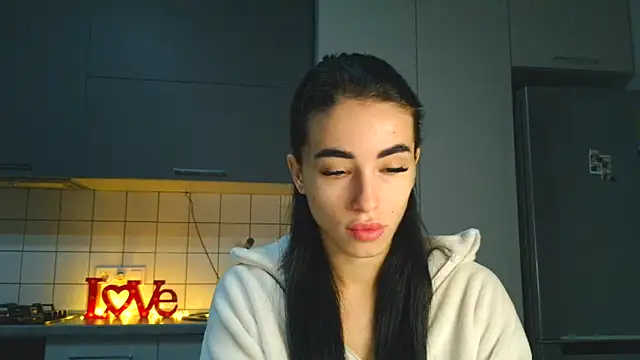 EvaMelnik online show from October 1, 3:39 pm