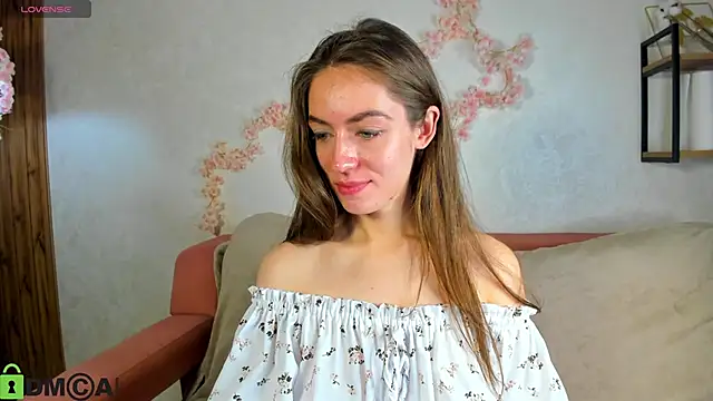 Agnes Wells online show from September 22, 8:35 am