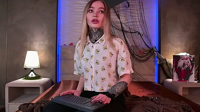 AriWild online show from November 4, 4:17 am