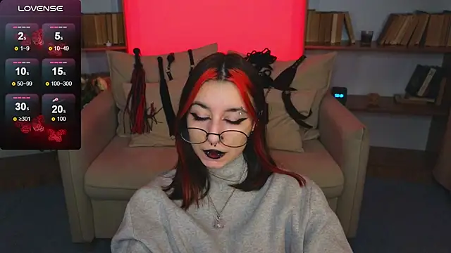 Mistress  Marcelline online show from November 28, 11:02 am