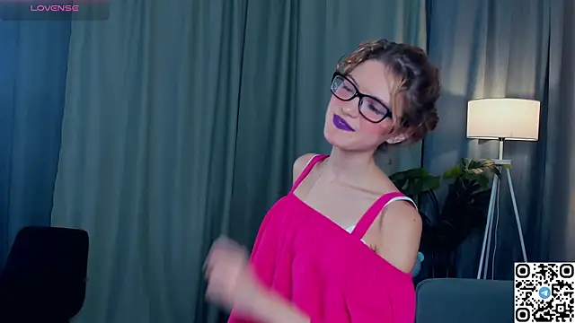 EdlinGathright online show from November 25, 4:14 am