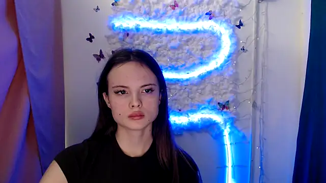 Ariella ari online show from October 2, 2:00 pm