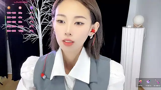 xiaoyue8888 online show from October 16, 2:47 am