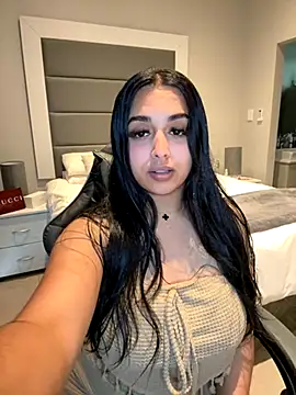 LilMisIndianx online show from November 5, 10:09 am