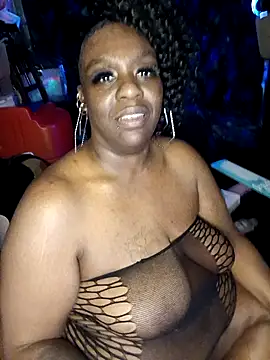 Thickkemzz41 online show from February 27, 2:55 am