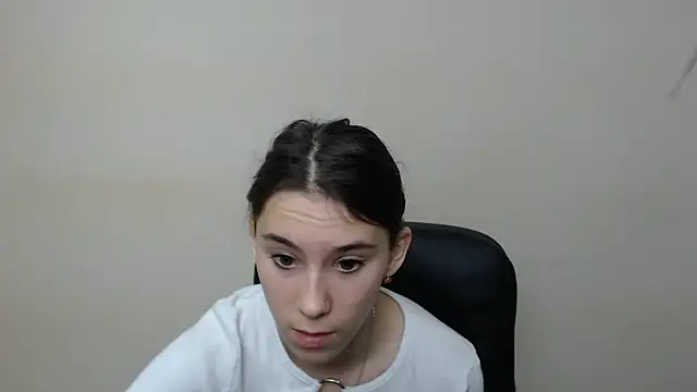 RosaRay  online show from September 19, 6:56 am