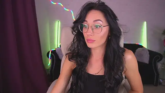 EviLune online show from September 11, 6:36 am