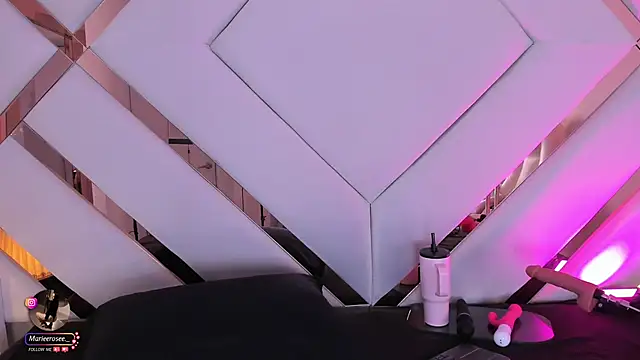 Mariee rosee online show from October 23, 11:33 pm