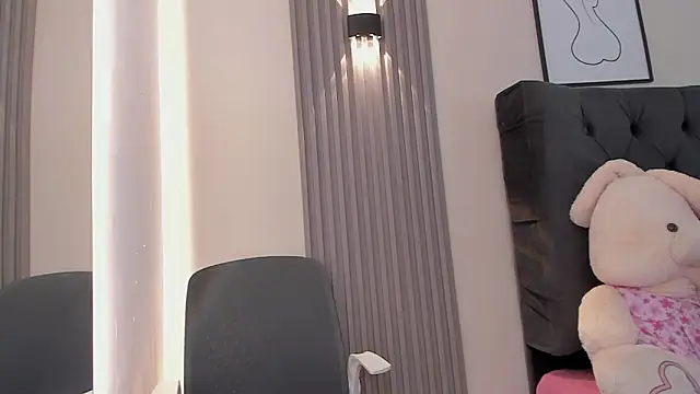 Snapshot of Dulce_Maay chatting on September 12, 4:35 am Dulce Maay online show from September 12, 4:35 am