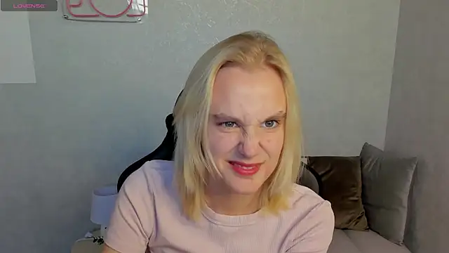 Carolin Miller online show from September 16, 8:11 am