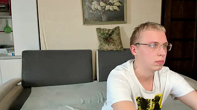 SammySccott online show from October 12, 6:27 am