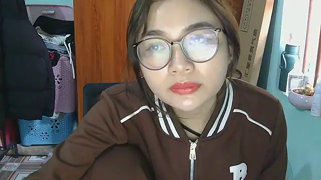 Uhem112 online show from November 25, 3:52 am