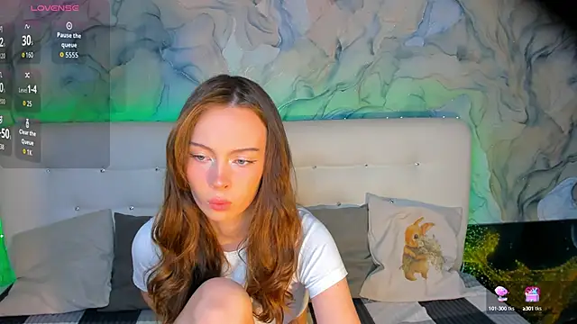 LolaMeddisson online show from October 1, 5:18 pm