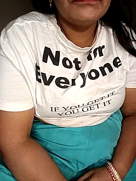 Heart-Kavya online show from December 14, 3:01 am