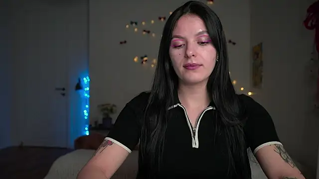 EwelynScott online show from January 14, 10:04 pm