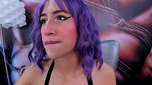 miss   taylor online show from February 3, 2:21 am