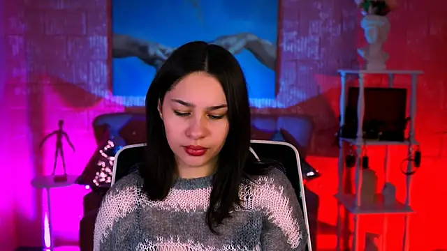 KimClarks  online show from November 28, 1:58 pm