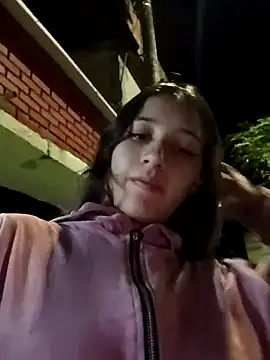 Arii collins1 online show from October 8, 3:55 am