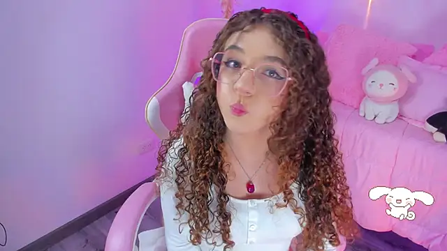 hannacutegod online show from November 7, 9:37 am