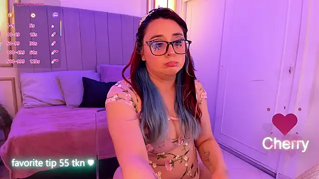 Snapshot of Cherry_blush_ chatting on October 8, 8:46 pm Cherry blush  online show from October 8, 8:46 pm