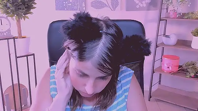 MartaEdams online show from September 23, 9:18 am