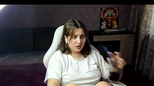 DarklineRose online show from September 28, 12:43 pm