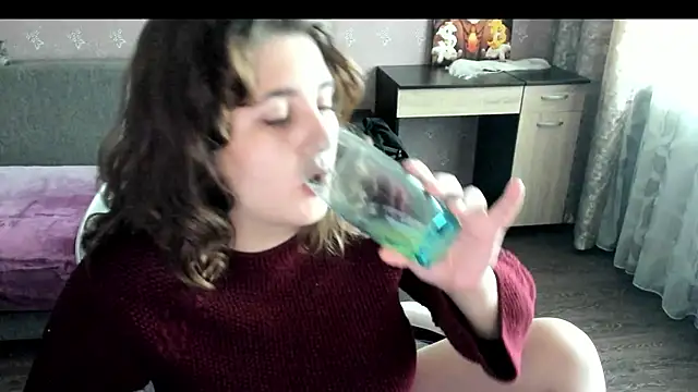 DarklineRose online show from October 16, 11:57 am