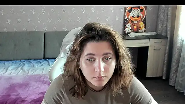 DarklineRose online show from September 12, 10:45 am