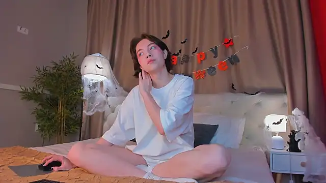 Skelerata online show from October 25, 1:35 am