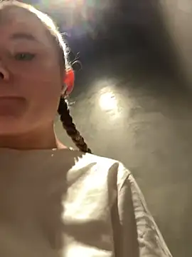 StephanieMur online show from November 24, 11:01 am