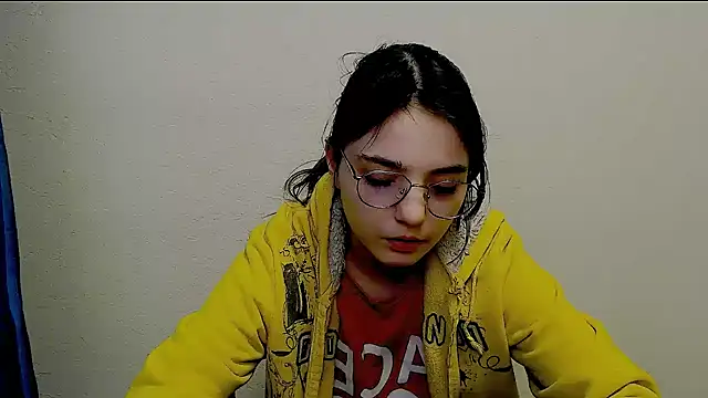 Sun Shine   online show from January 17, 8:38 pm