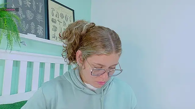 BelaMiller  online show from October 7, 11:47 am