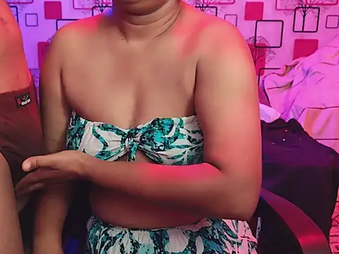 LushVamp online show from October 1, 3:50 pm