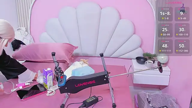 hinata dolly online show from February 20, 10:28 am