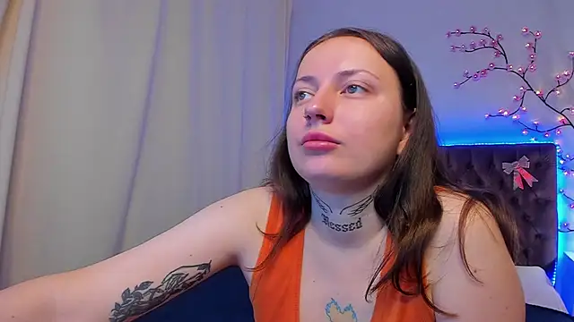 LilaVame online show from October 12, 8:00 pm