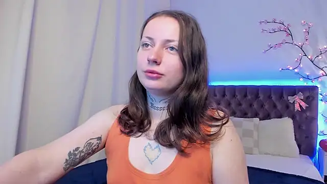 LilaVame online show from October 29, 8:55 pm