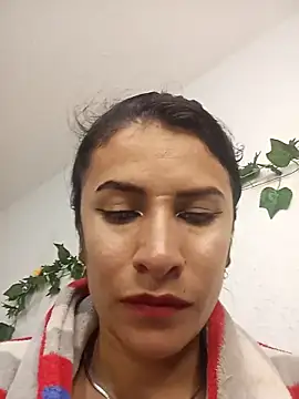 karinnahotdirty online show from February 26, 9:47 pm