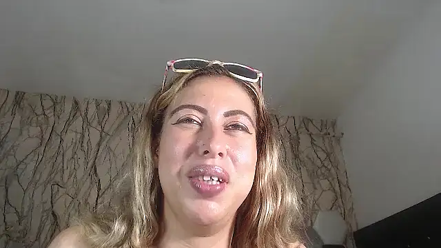 AntonellaBlanc online show from October 8, 10:36 pm